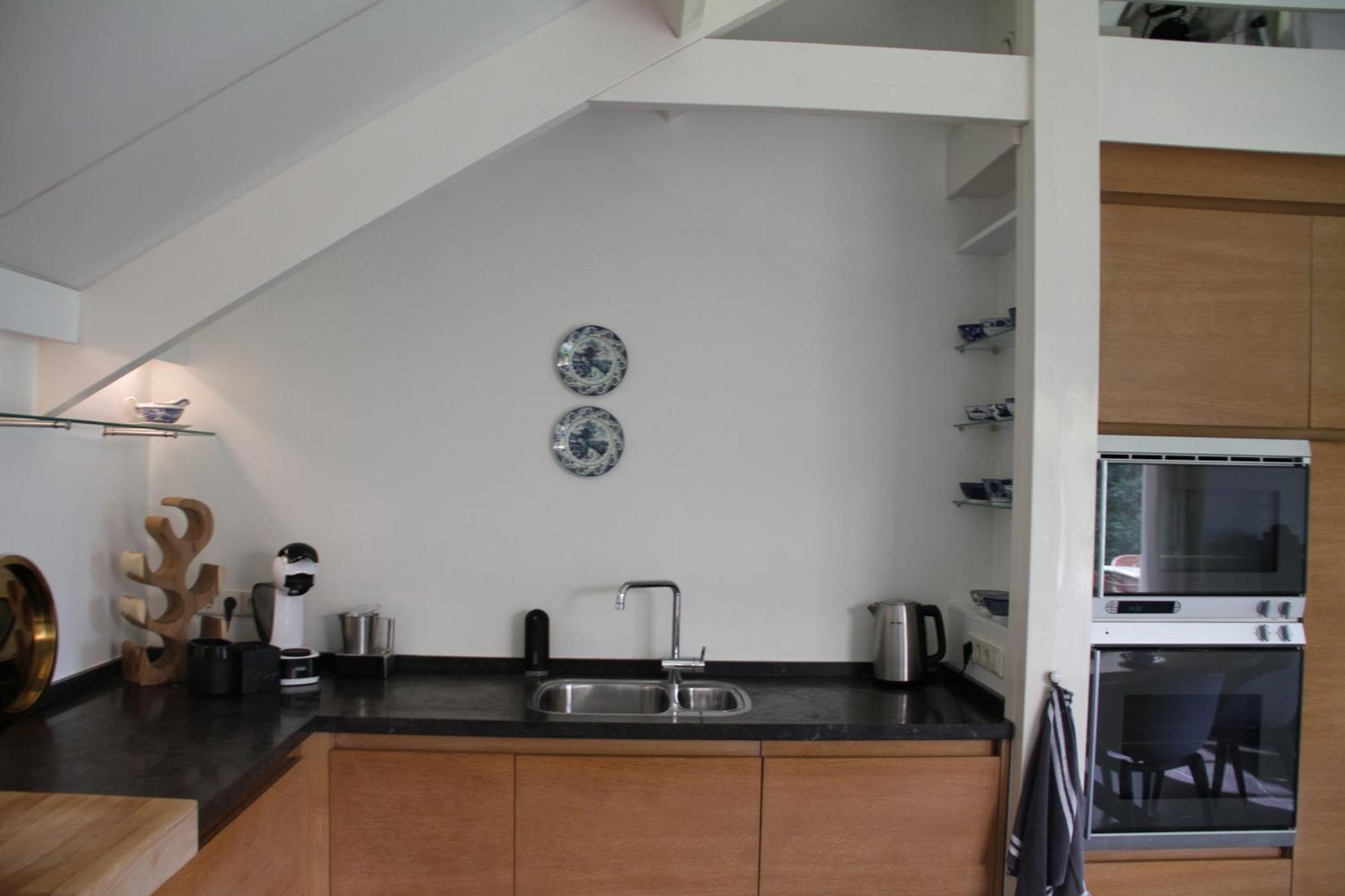 Familiehuis De Betuwe Met Prive Kunstgras Tennisbaan En Sauna Vila Erichem Exterior foto